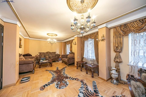 Houses Code: 9+5176260