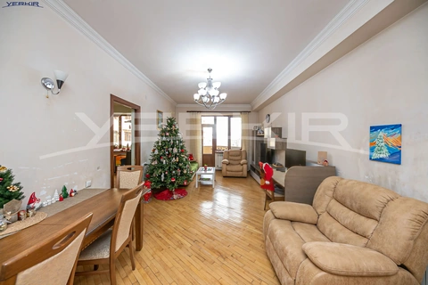 Բնակարաններ Կոդ` 9+3799200