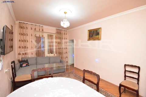 Բնակարաններ Կոդ` 9+3136637