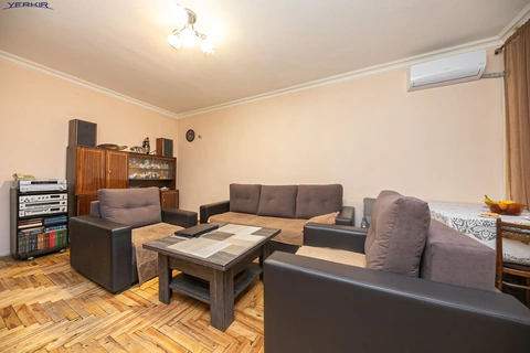 Apartments Code: 10+4431930