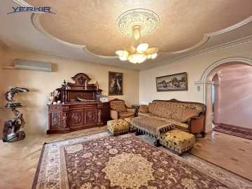 Բնակարաններ Կոդ` 3+814595