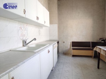 Առանձնատներ Կոդ` 4+50282