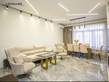 Houses Code: 9+512189