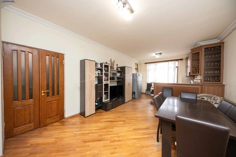 Apartments Code: 9+2152539