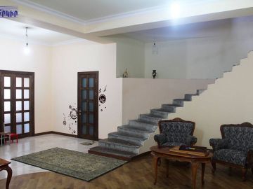 Houses Code: 4+50811