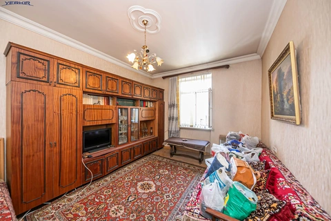 Apartments Code: 10+1957934