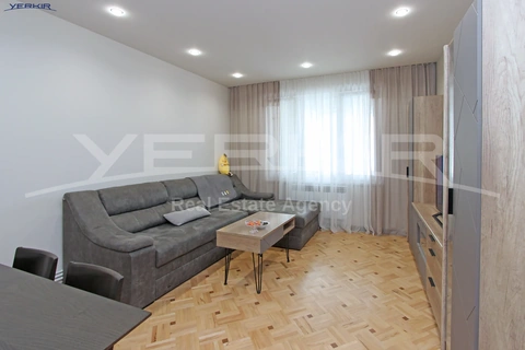Apartments Code: 5+3953559