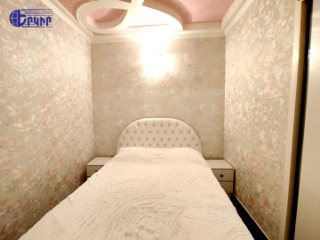 Բնակարաններ Կոդ` 10+10072