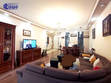 Բնակարաններ Կոդ` 10+32007