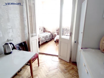 Բնակարաններ Կոդ` 4+305822