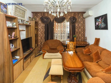 Apartments Code: 5+220873