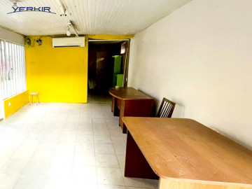 Կոմերցիոն Տարածքներ Կոդ` 6+90646