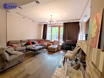 Houses Code: 3+50311