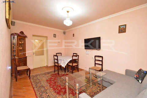 Բնակարաններ Կոդ` 9+3136637