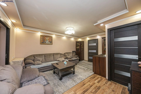 Apartments Code: 9+2191411