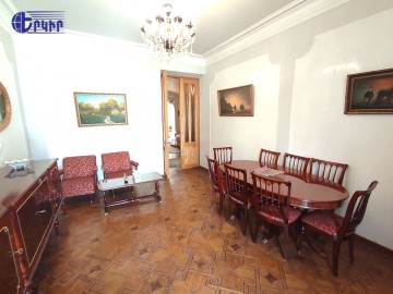 Բնակարաններ Կոդ` 5+801585