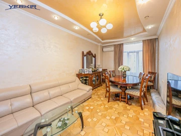 Բնակարաններ Կոդ` 5+317049