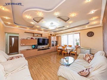 Բնակարաններ Կոդ` 2+417389