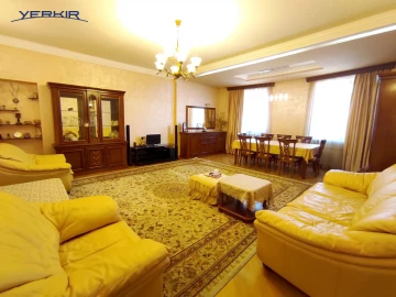 Apartments Code: 5+310446