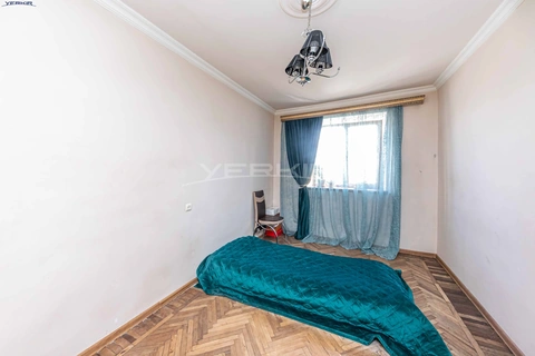 Apartments Code: 9+2453509