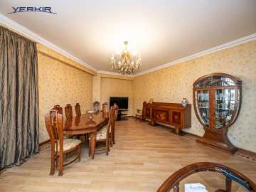 Квартиры Код 5+420265