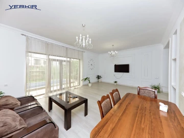 Houses Code: 8+50651