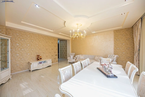 Apartments Code: 9+4375417