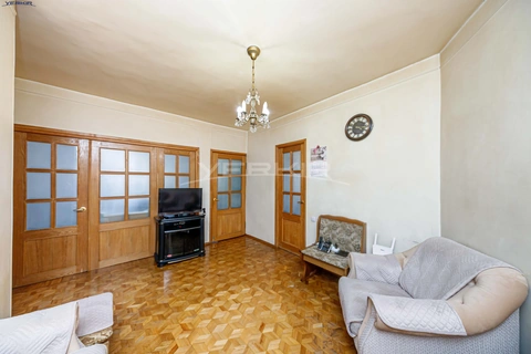 Apartments Code: 9+3636443