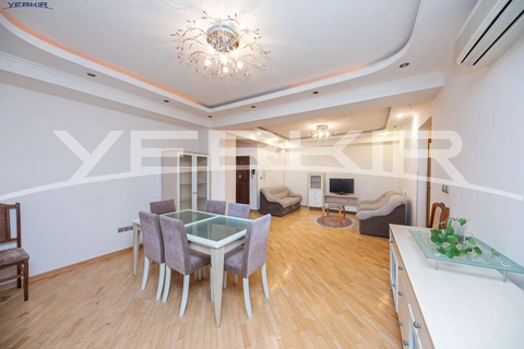 Apartments Code: 1+3431406