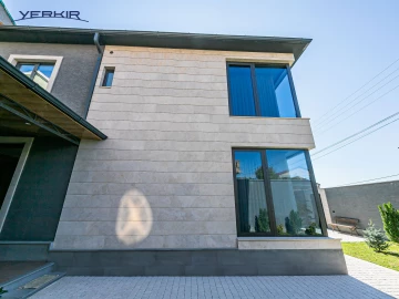 Առանձնատներ Կոդ` 9+520668