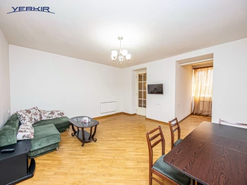 Apartments Code: 5+111235