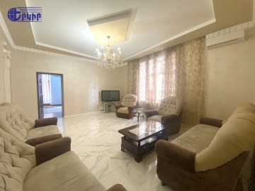 Apartments Code: 5+40110