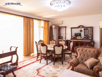 Apartments Code: 10+419205