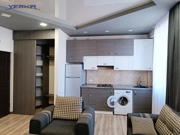 Apartments Code: 9+213557