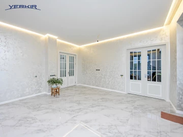 Houses Code: 9+517852