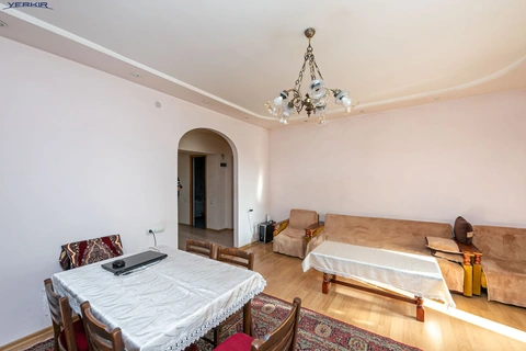 Բնակարաններ Կոդ` 10+2624743