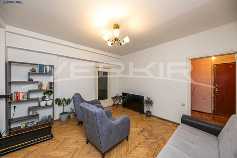 Apartments Code: 10+2862073