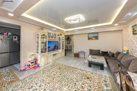 Apartments Code: 9+3980153