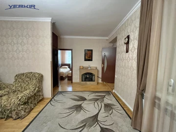 Առանձնատներ Կոդ` 4+513542