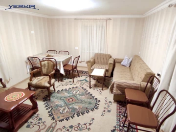 Առանձնատներ Կոդ` 4+506132