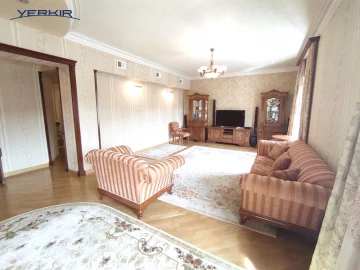 Квартиры Код 5+409165