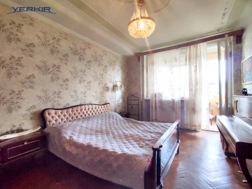 Apartments Code: 4+205879