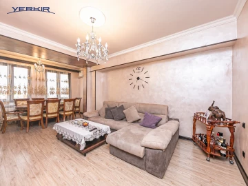 Բնակարաններ Կոդ` 1+2939739