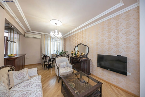 Բնակարաններ Կոդ` 5+3617867