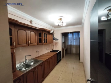 Բնակարաններ Կոդ` 9+312579