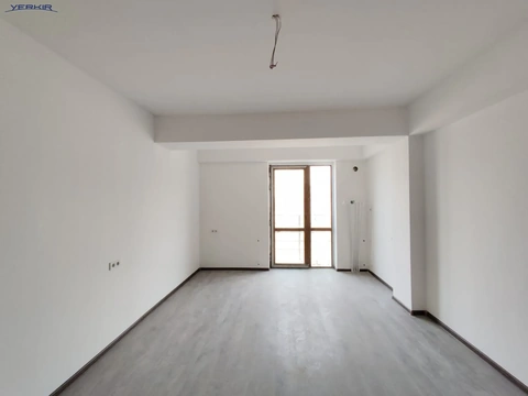 Apartments Code: 10+2690886