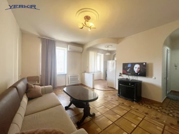 Apartments Code: 10+217149