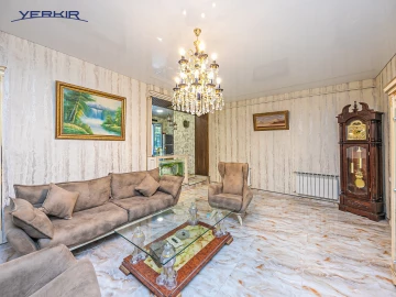 Apartments Code: 5+318958