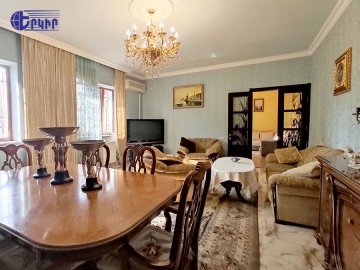 Houses Code: 3+50321