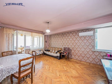 Բնակարաններ Կոդ` 9+219460